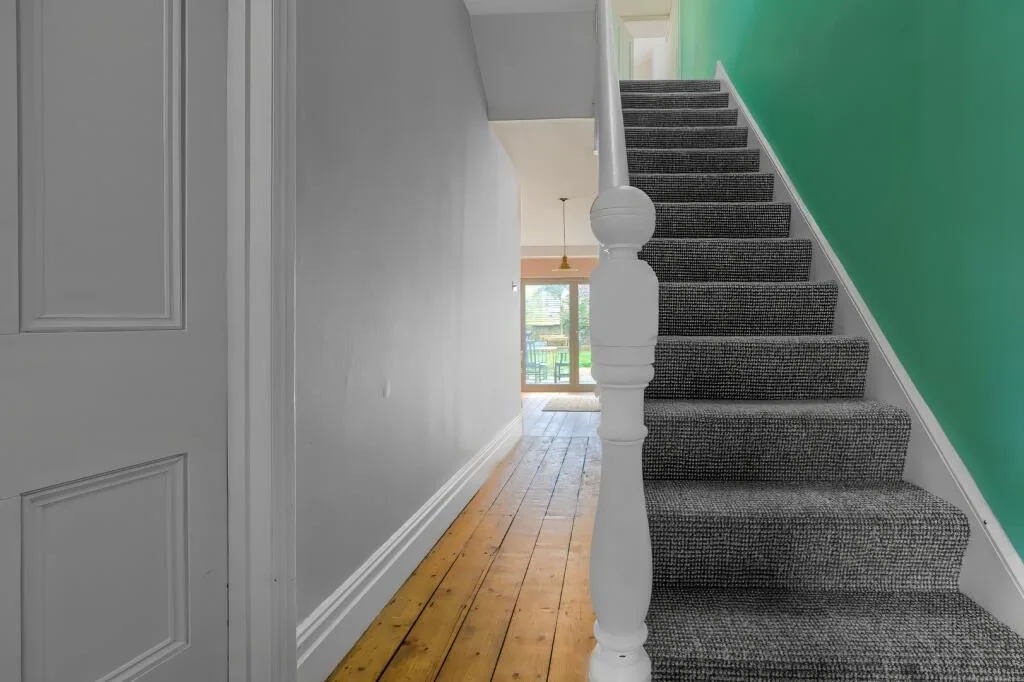 3 bedroom semi-detached house for rent
