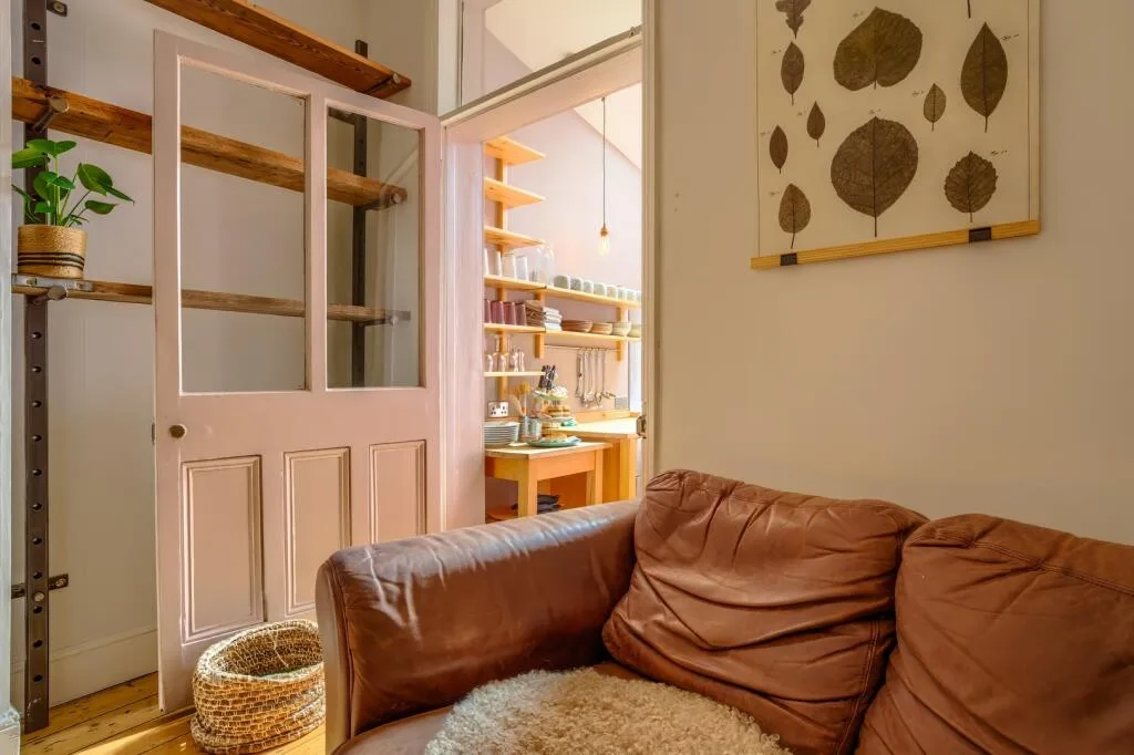 3 bedroom semi-detached house for rent