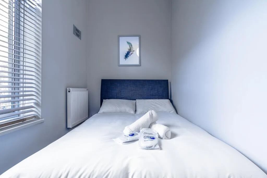 2 bedroom serviced apartment for rent