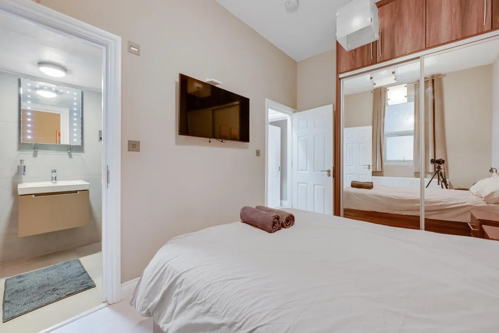 3 bedroom flat for rent