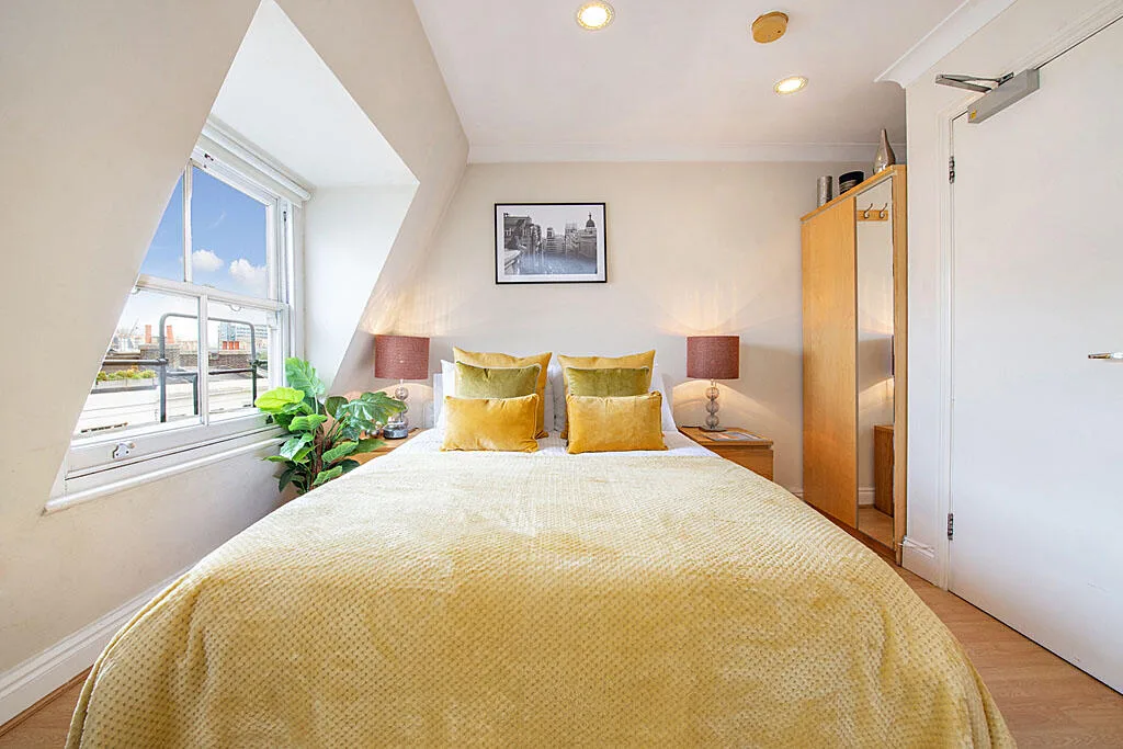 Studio flat for rent