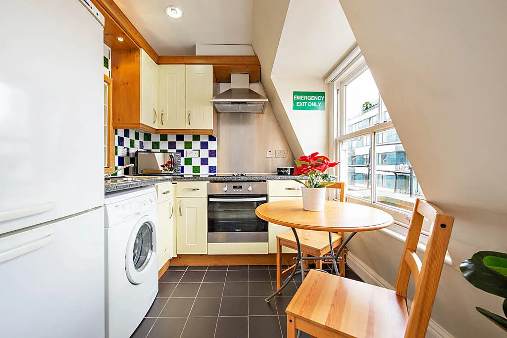 Studio flat for rent