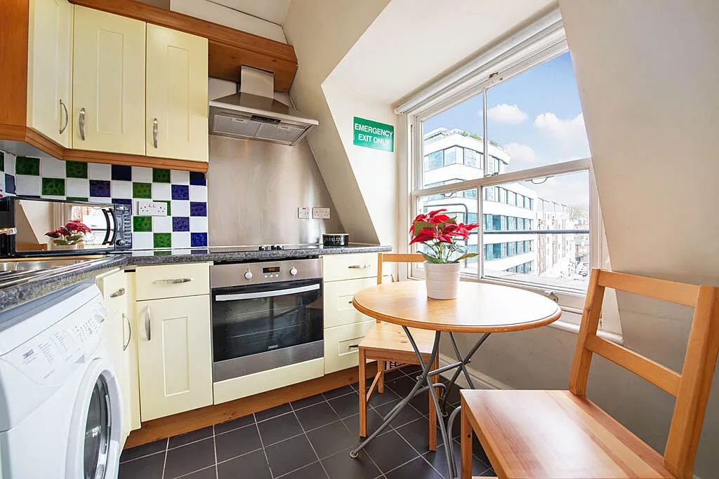 Studio flat for rent