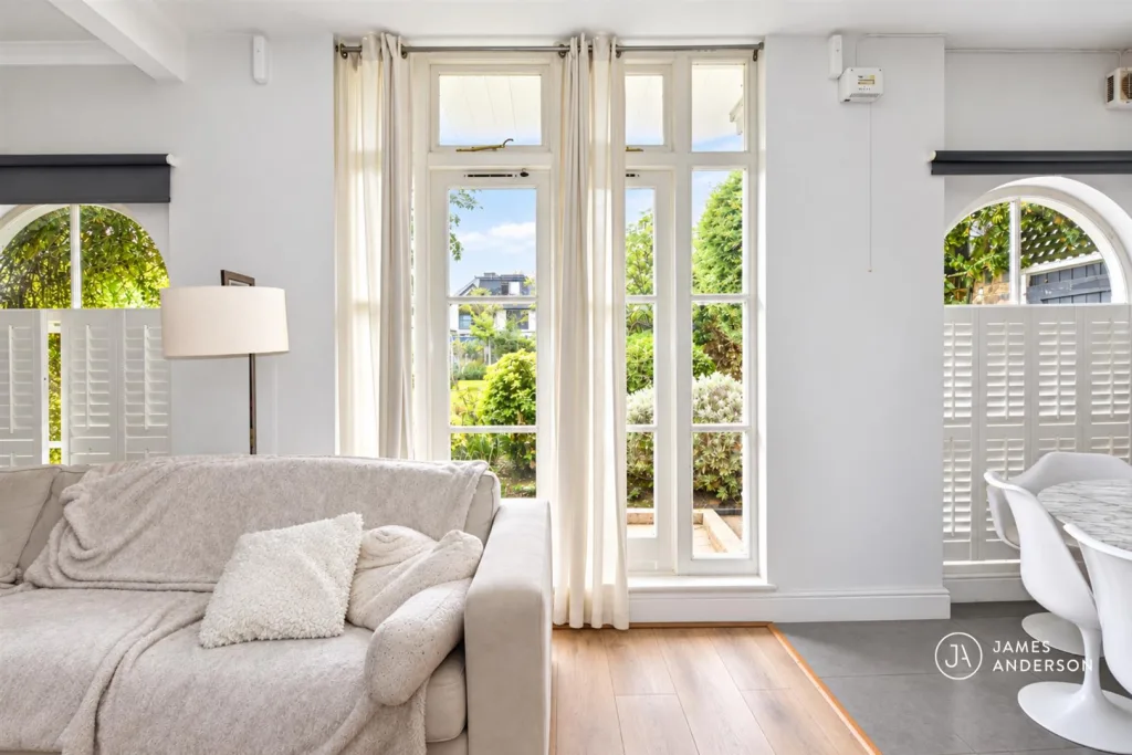 2 bedroom flat for rent