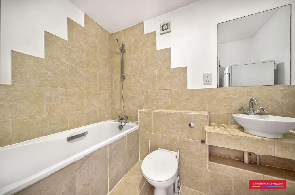 2 bedroom flat for rent