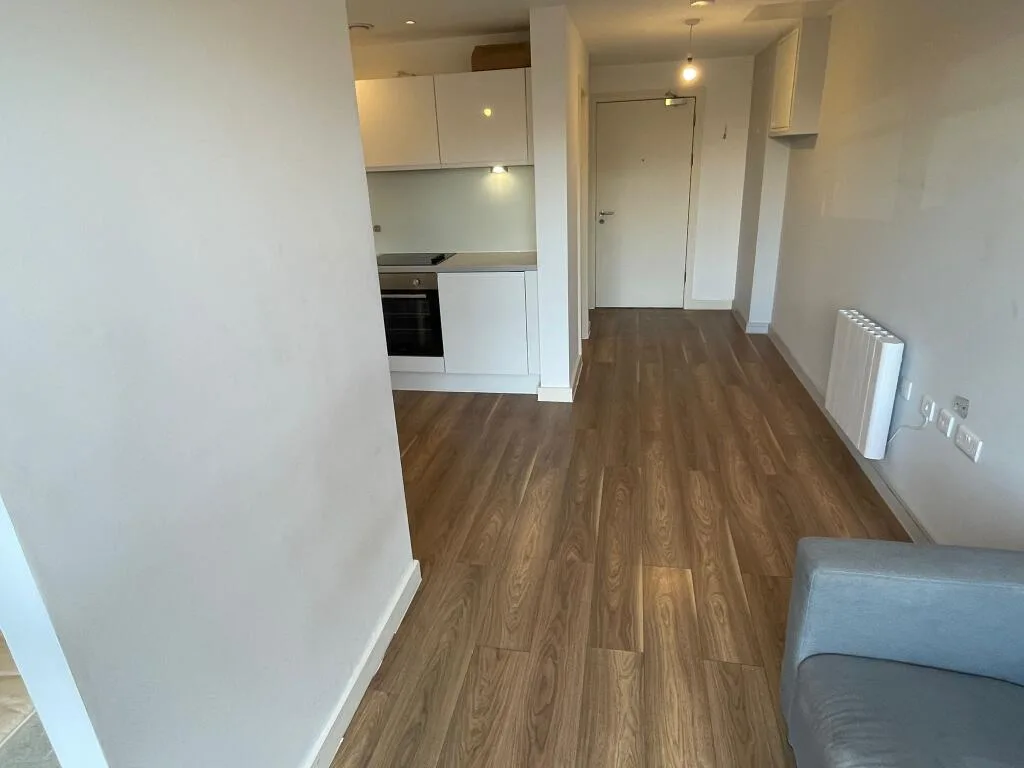 Studio flat for rent