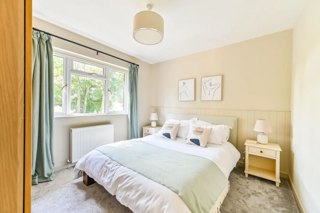3 bedroom semi-detached house for rent
