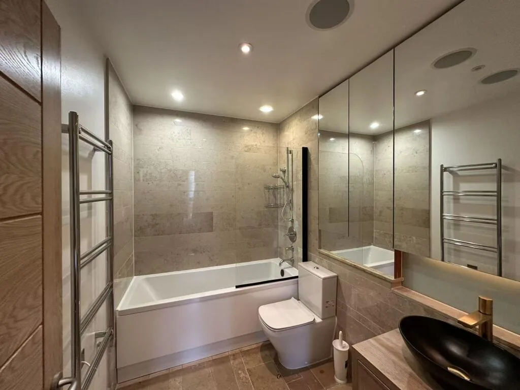 2 bedroom flat for rent