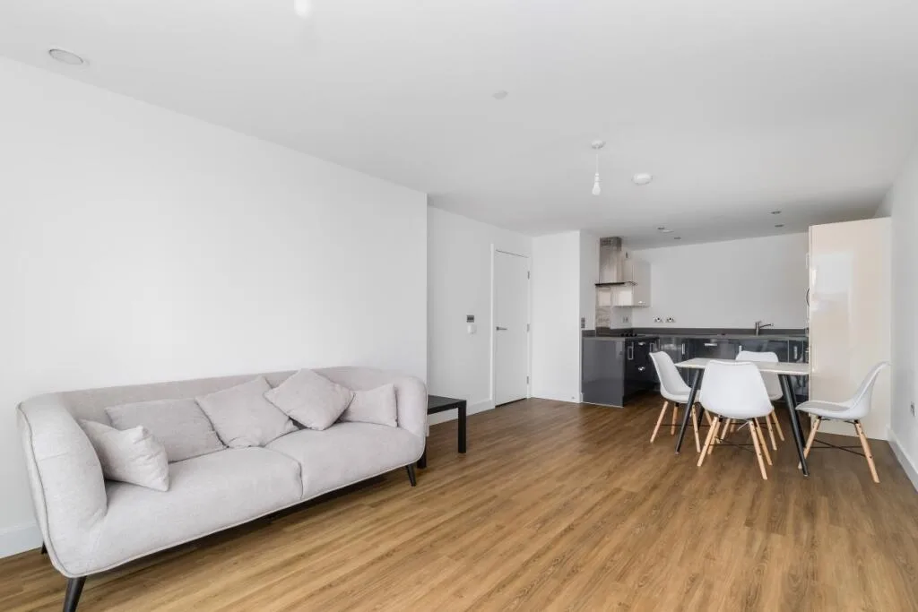 2 bedroom flat for rent