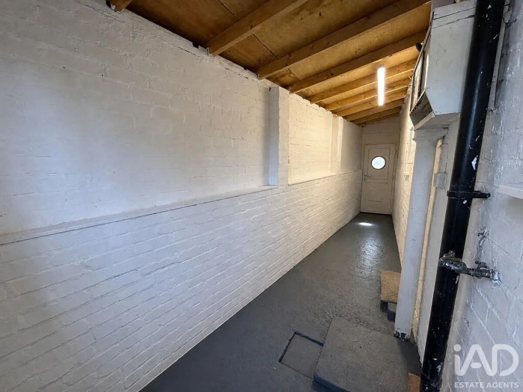 3 bedroom semi-detached house for rent