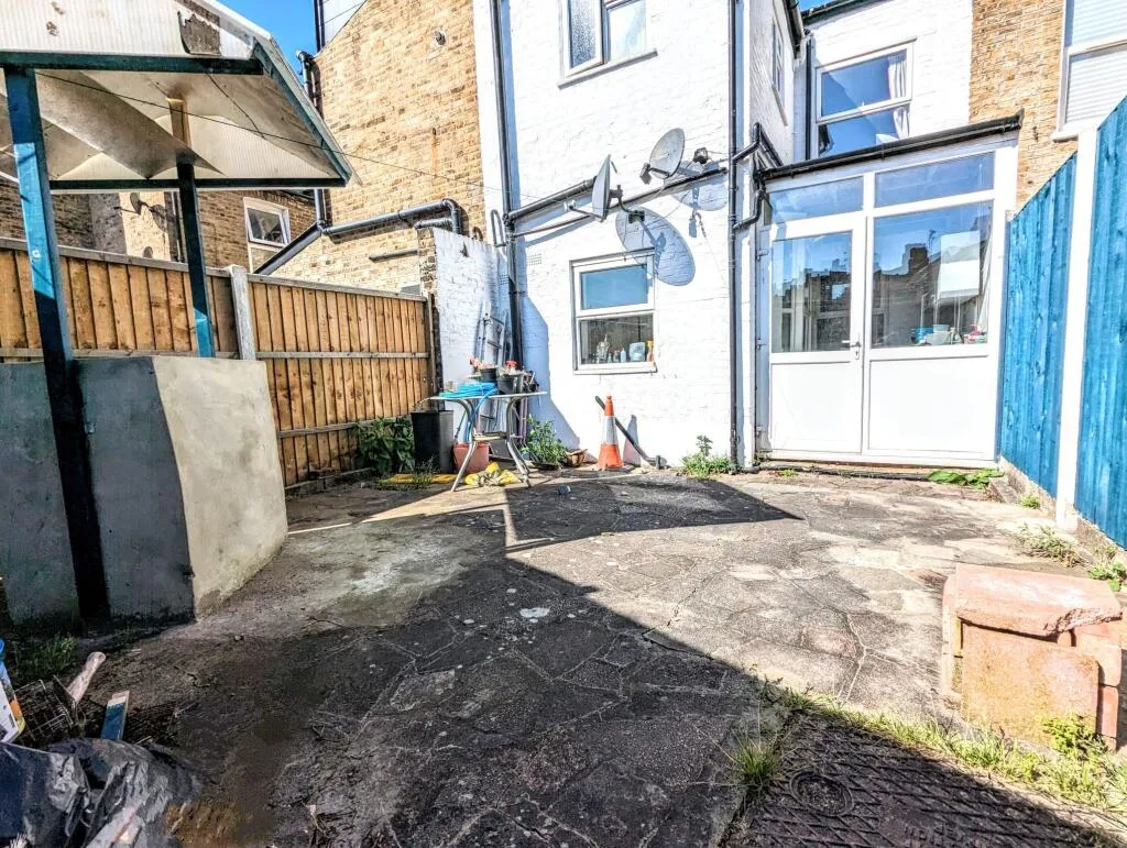 3 bedroom terraced house for rent