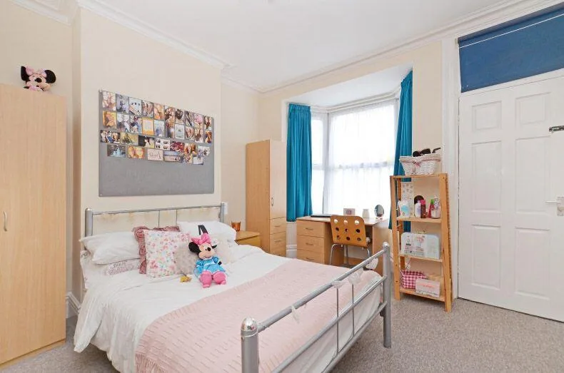 4 bedroom terraced house for rent