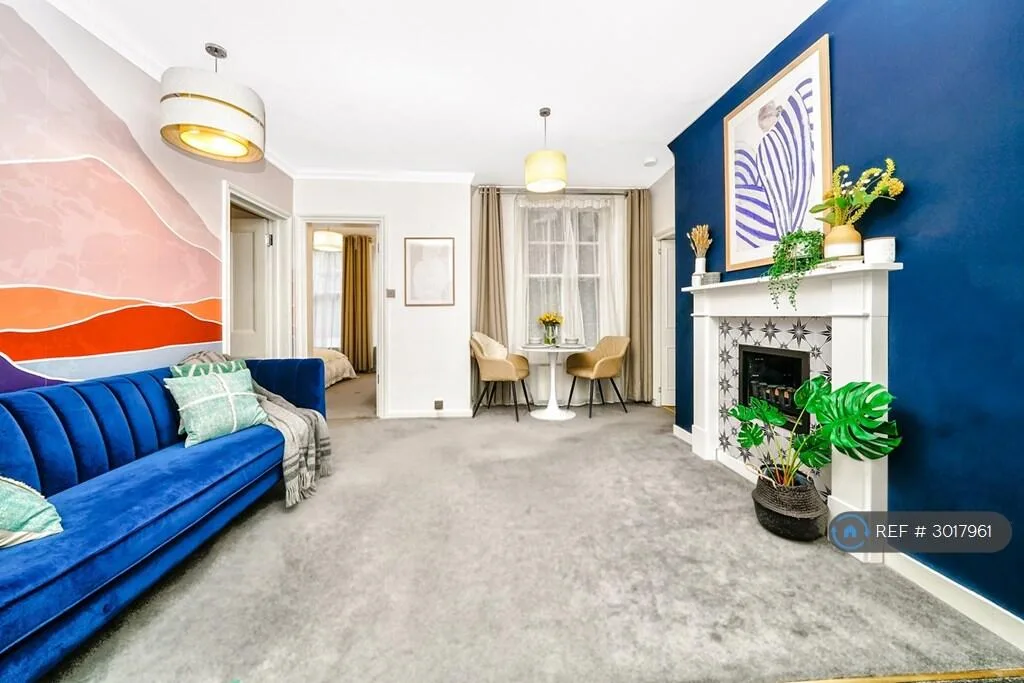 2 bedroom flat for rent