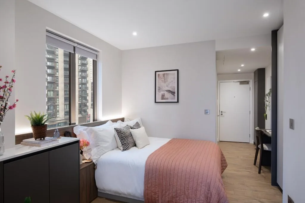 Studio flat for rent