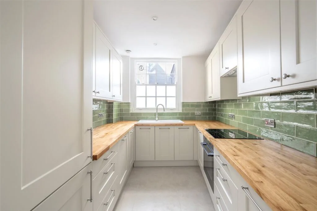 4 bedroom house for rent