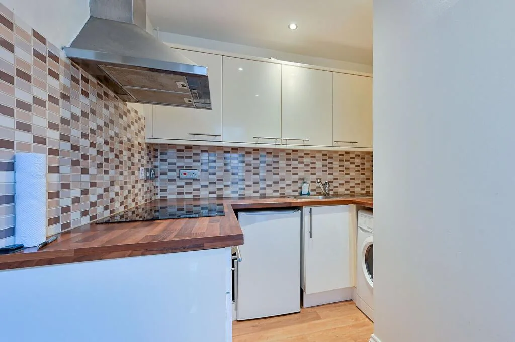 Studio flat for rent