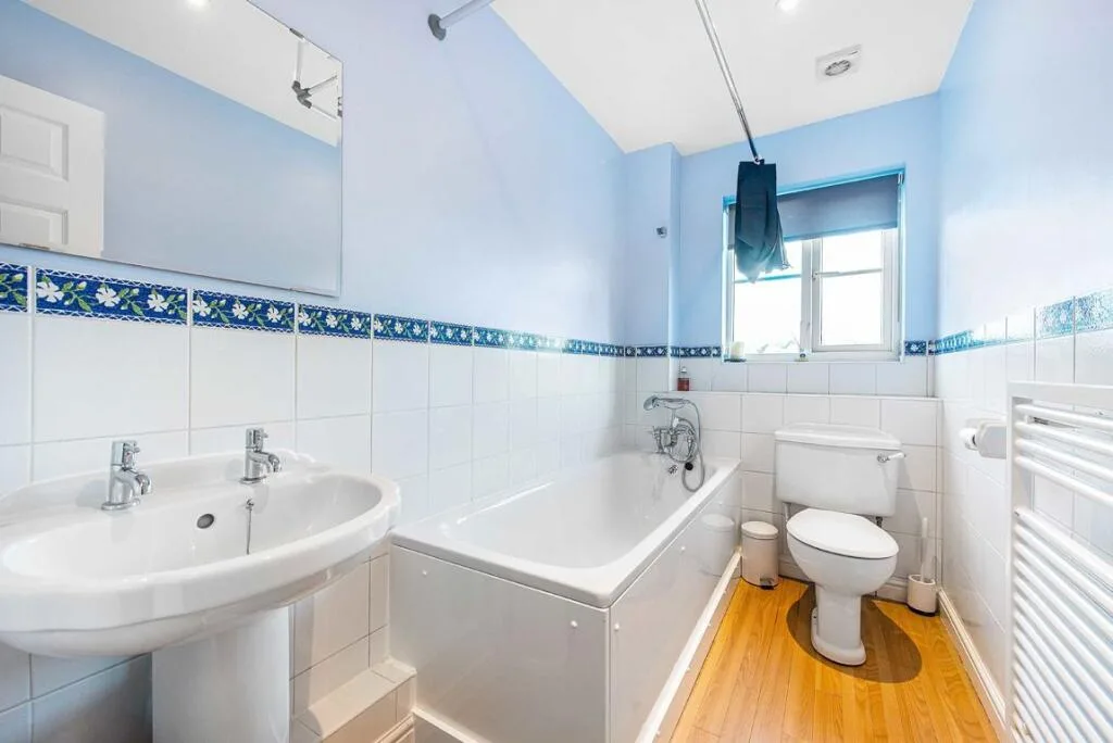 4 bedroom house for rent