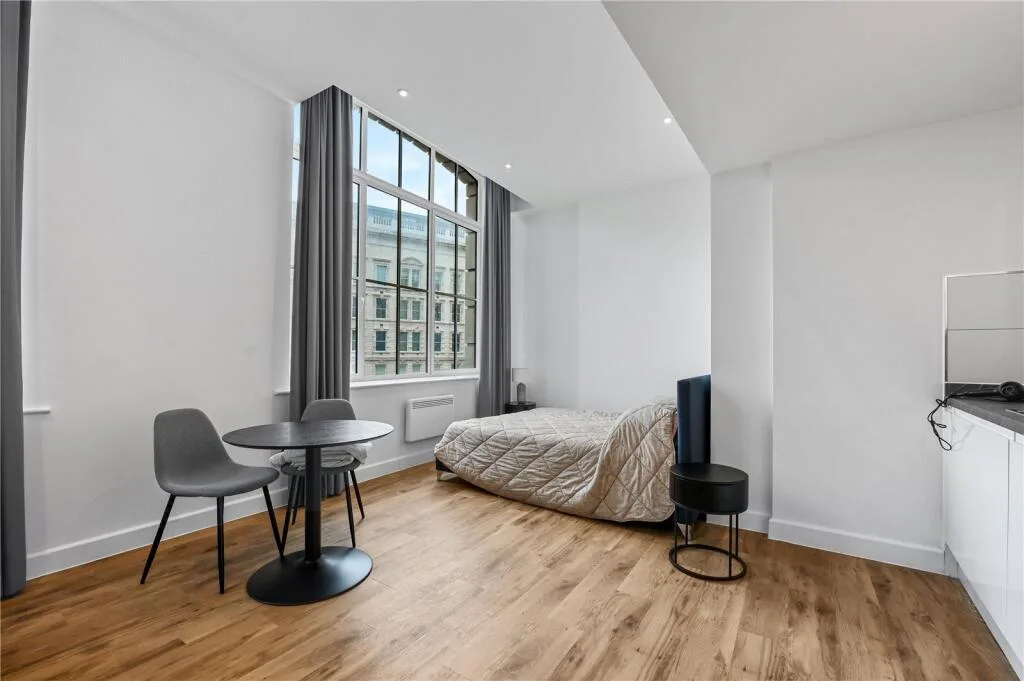 Studio apartment for rent