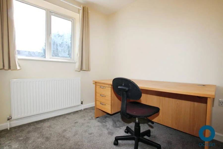 5 bedroom detached house for rent