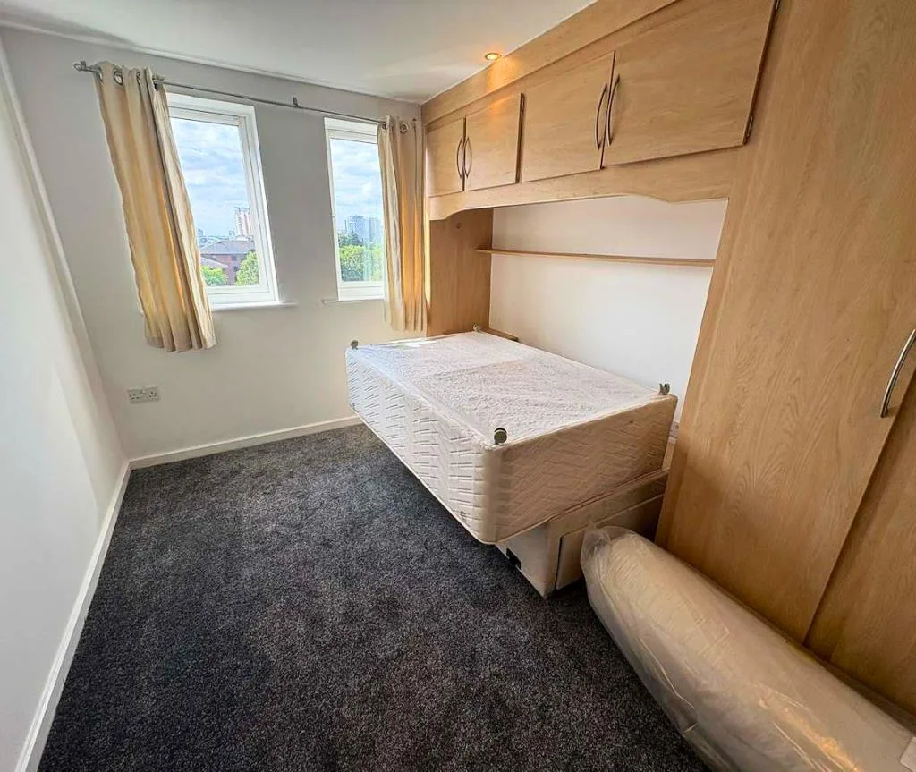 2 bedroom flat for rent