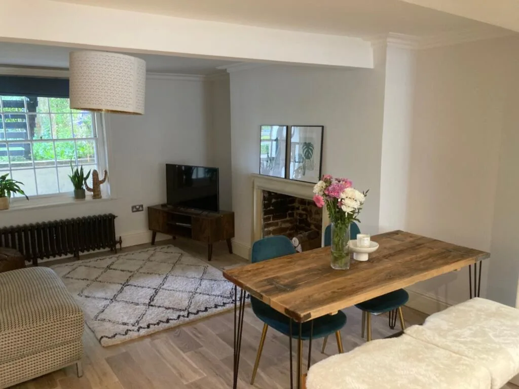 2 bedroom terraced house for rent