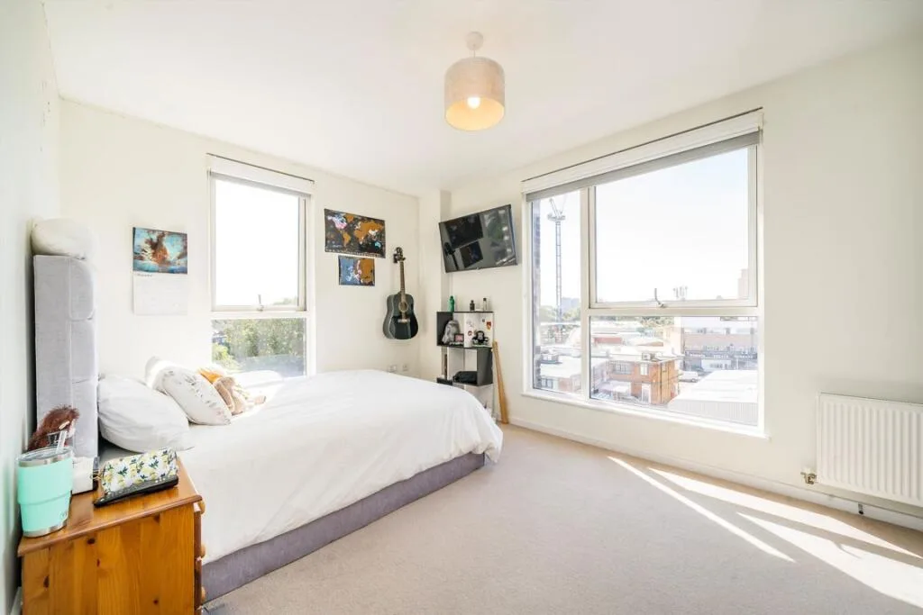 3 bedroom flat for rent