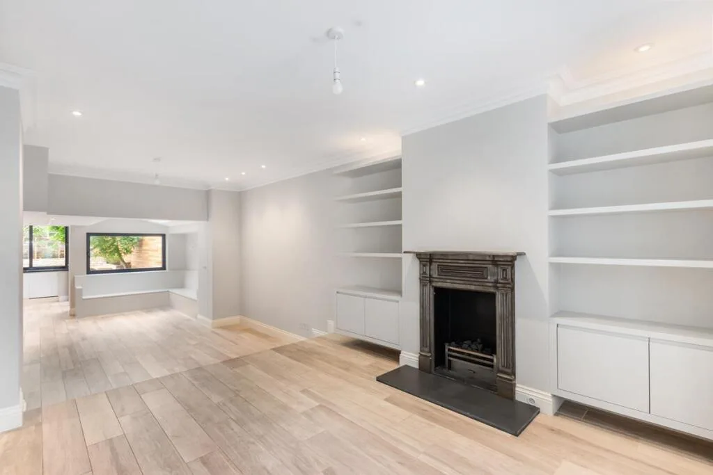 4 bedroom terraced house for rent