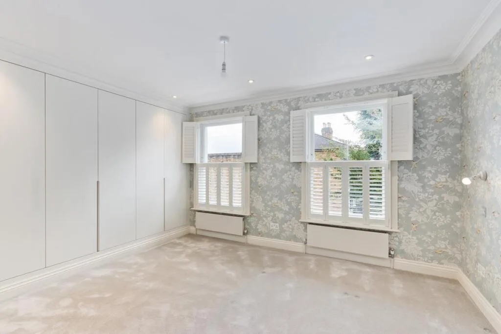 4 bedroom terraced house for rent