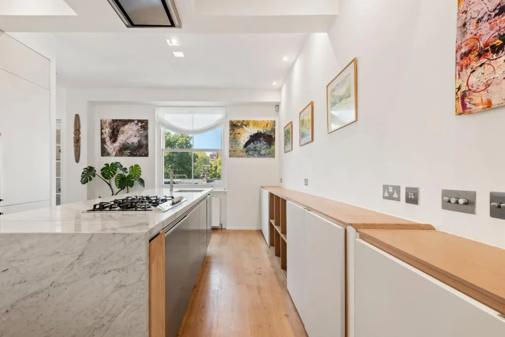 3 bedroom flat for rent