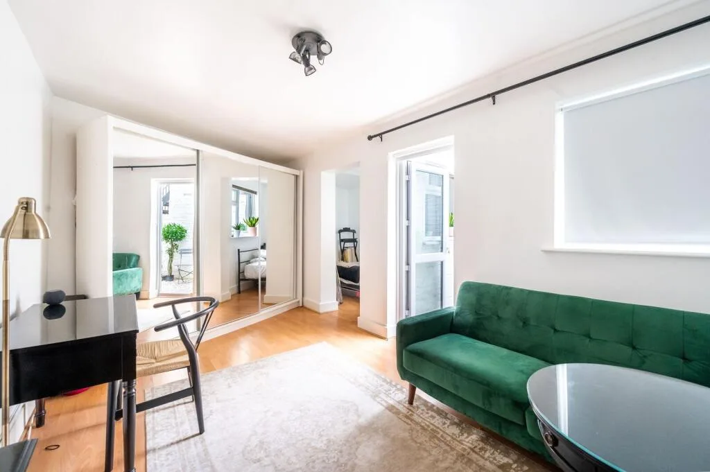 1 bedroom flat for rent