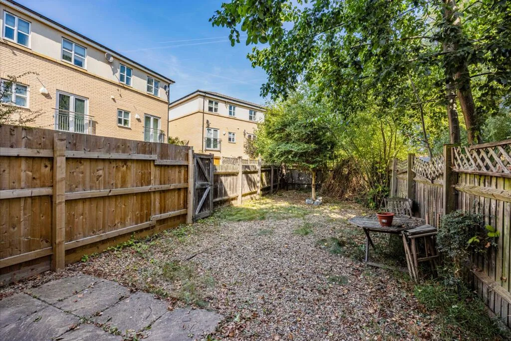 3 bedroom terraced house for rent
