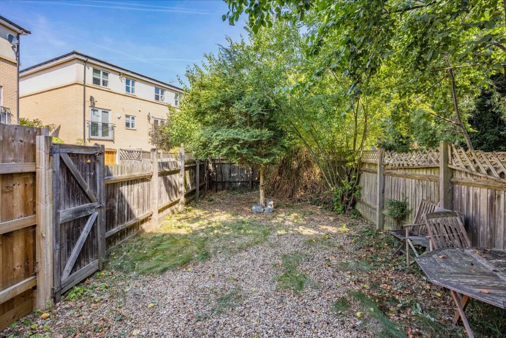 3 bedroom terraced house for rent