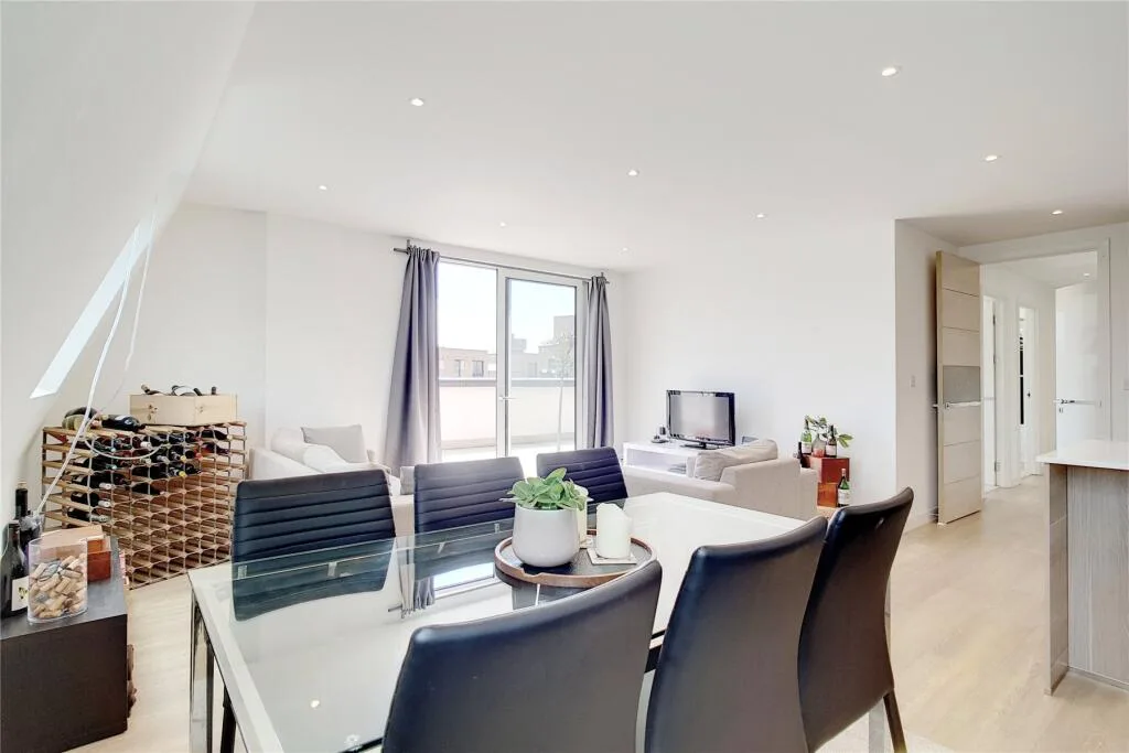 3 bedroom apartment for rent