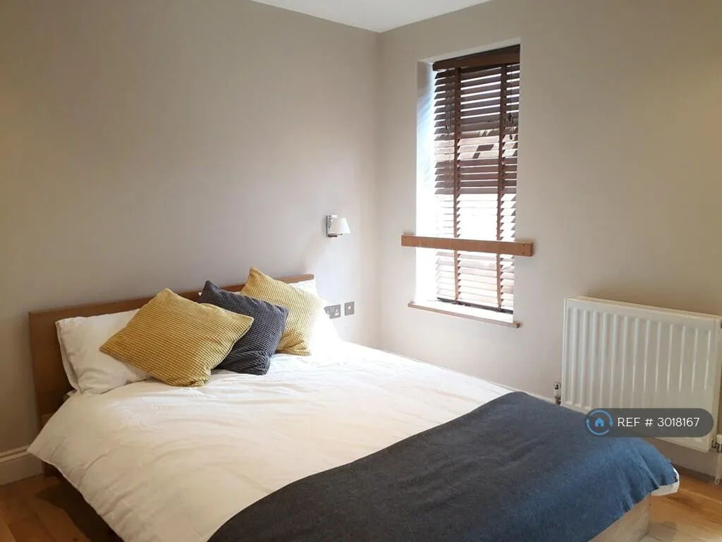3 bedroom flat for rent