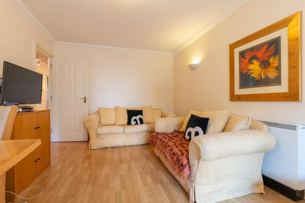 2 bedroom apartment for rent