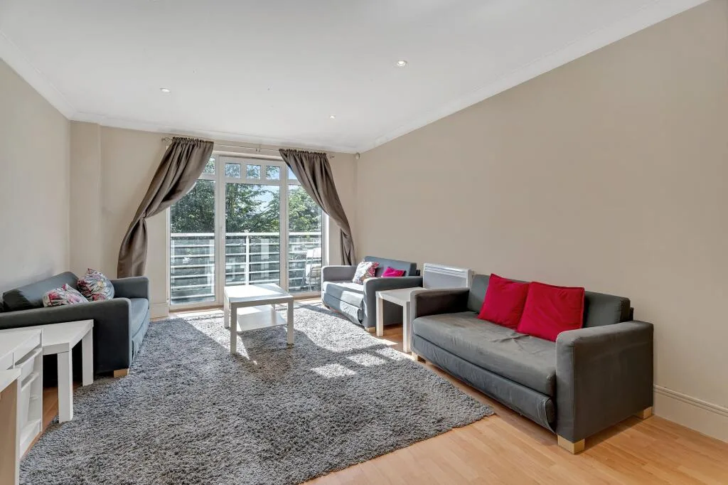 2 bedroom apartment for rent