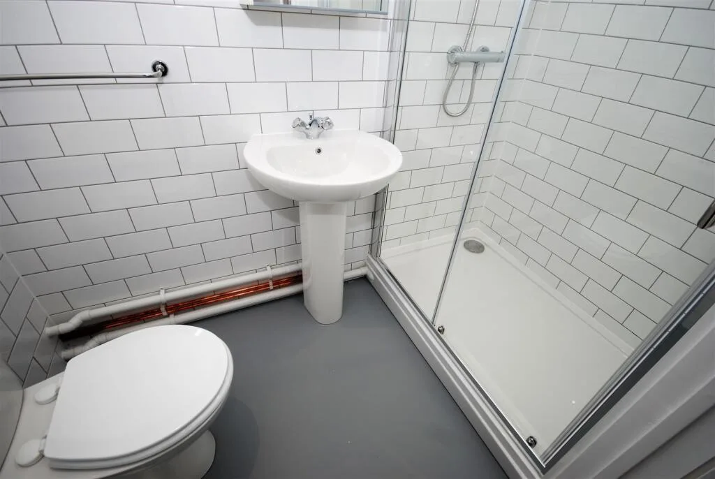 1 bedroom private hall for rent