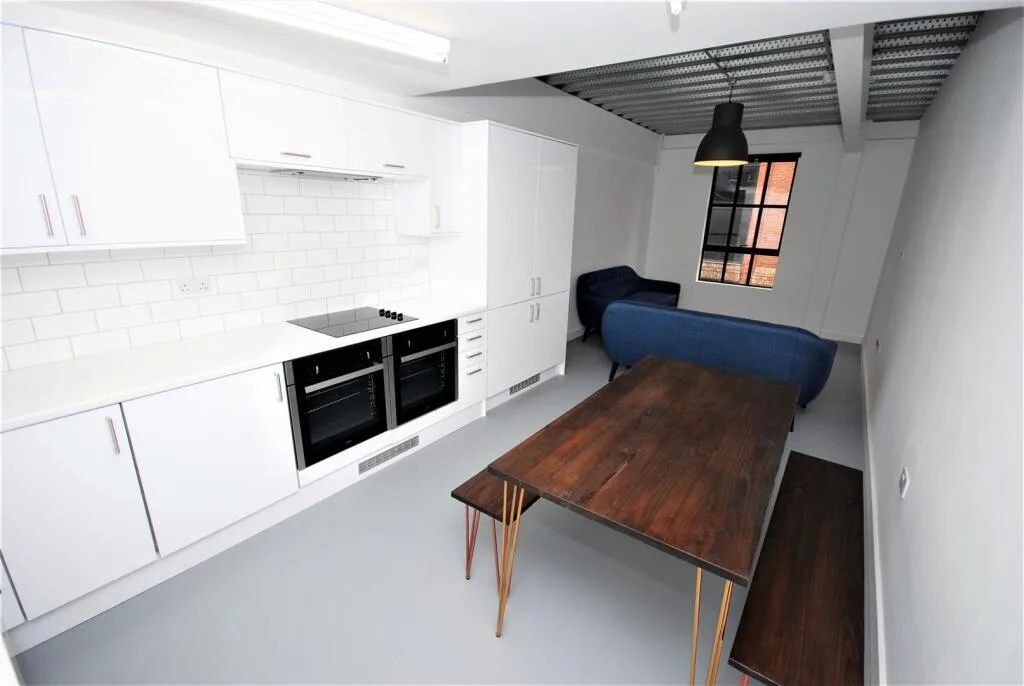 1 bedroom private hall for rent