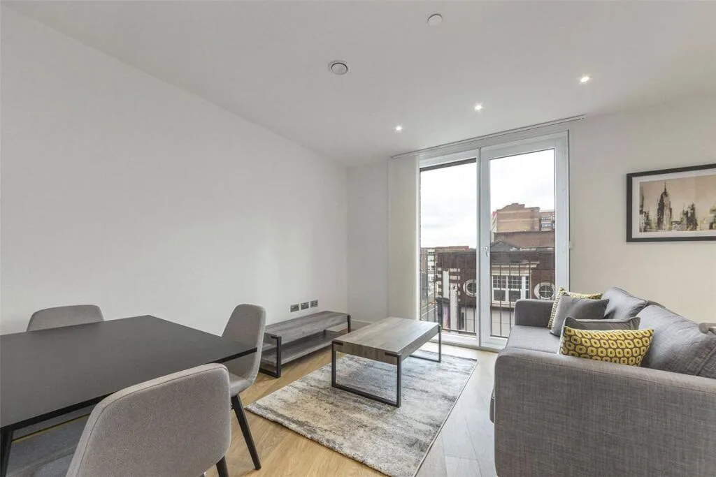2 bedroom flat for rent
