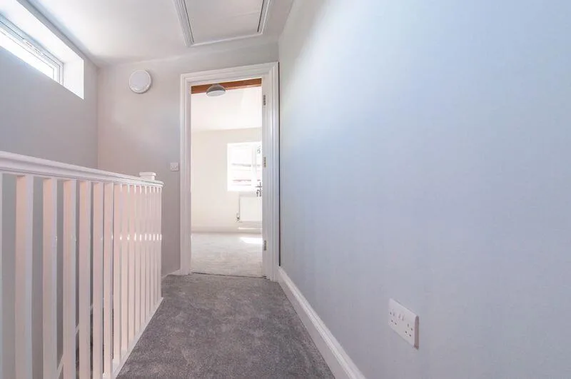 2 bedroom house for rent