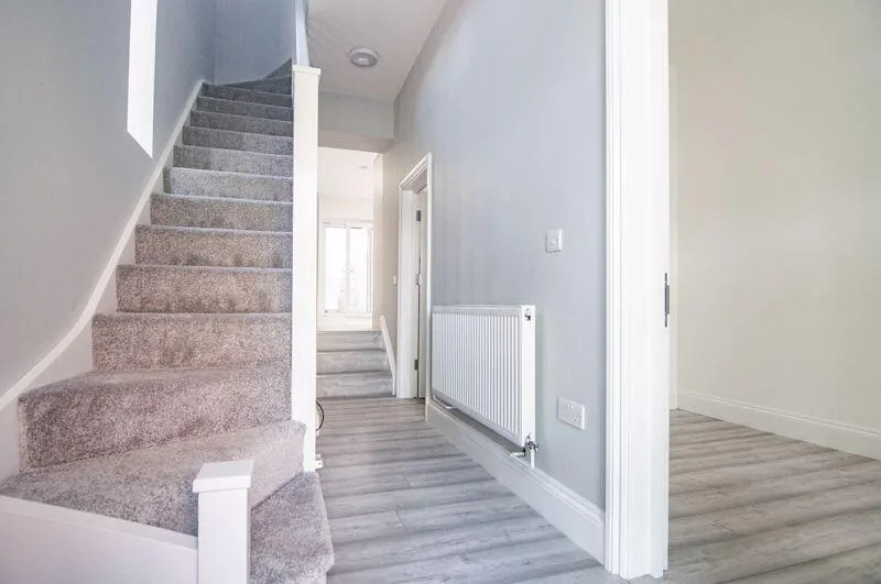 2 bedroom house for rent