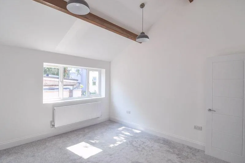 2 bedroom house for rent