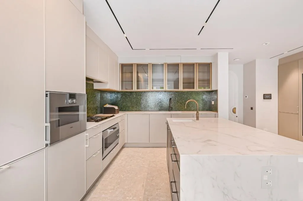 4 bedroom apartment for rent
