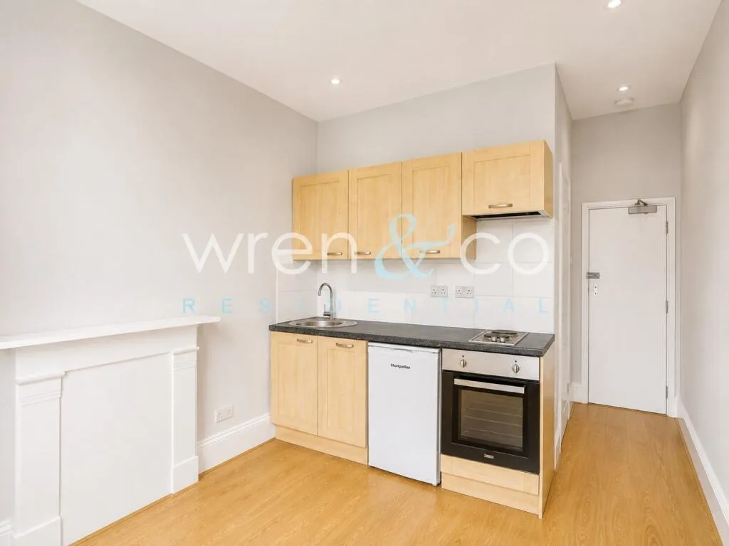 Studio flat for rent