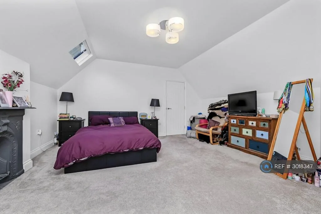 3 bedroom flat for rent