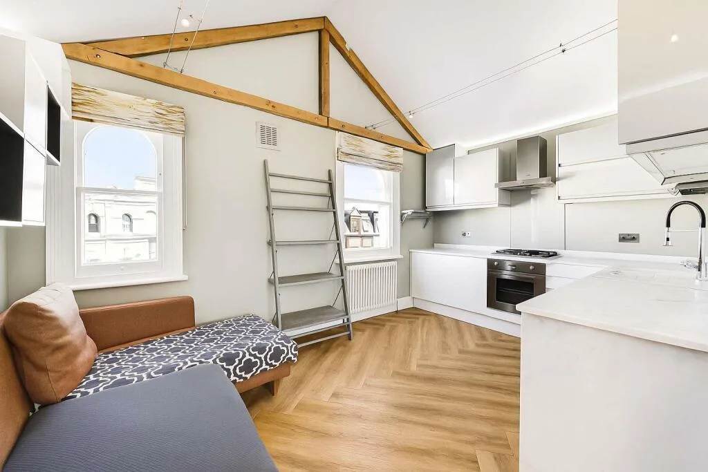 2 bedroom flat for rent