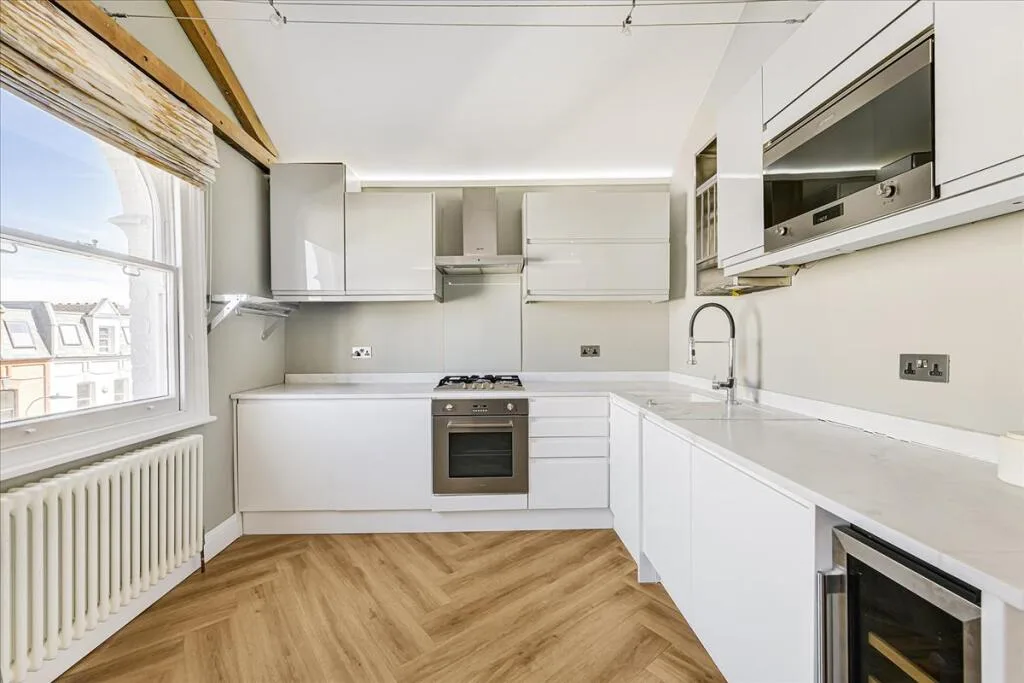 2 bedroom flat for rent