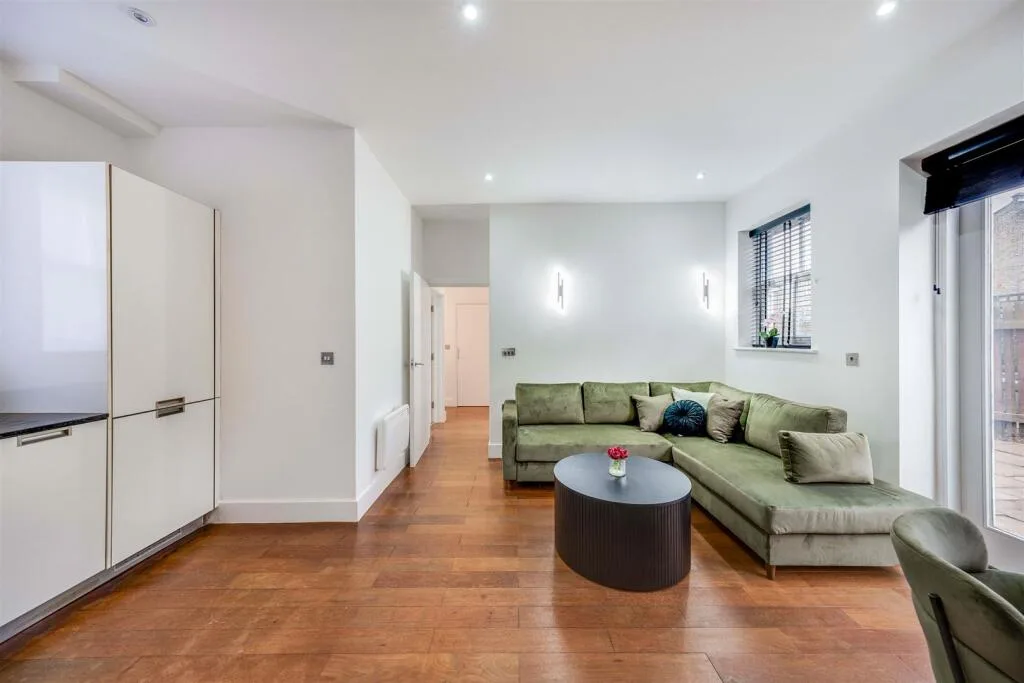 1 bedroom house for rent