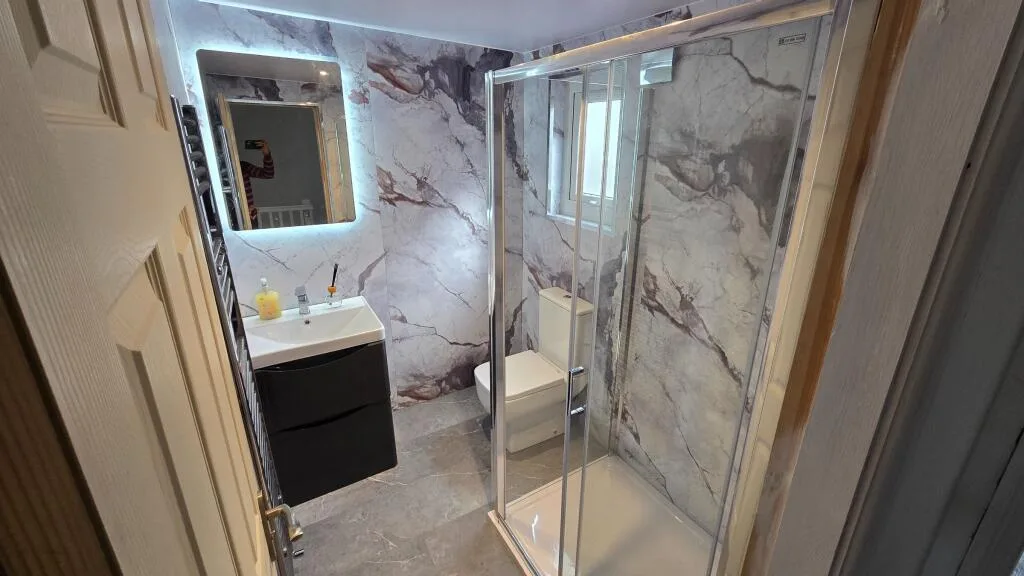 4 bedroom semi-detached house for rent
