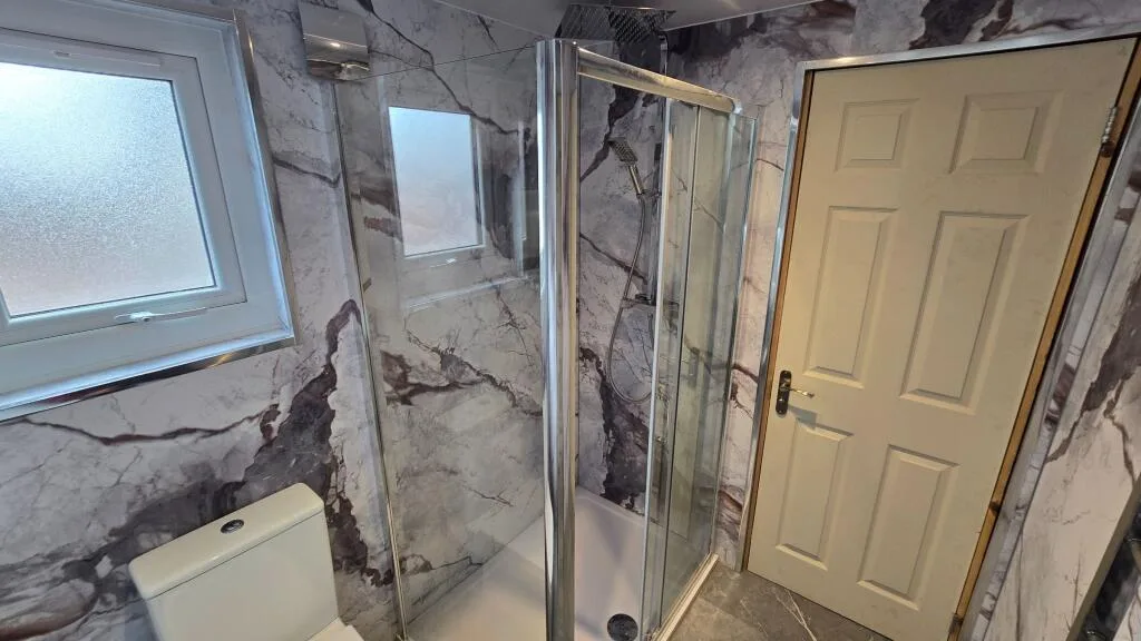 4 bedroom semi-detached house for rent